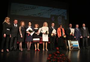 KONCERT OB PODELITVI NAGRAD IN PRIZNANJ FRANA GERBIČA NA SLIKI KOMISIJA, NAGRAJENCI, MARKO RUPAR IN ALOJZ KOVŠCA FOTO LJUBO VUKELIČ DC8B9575